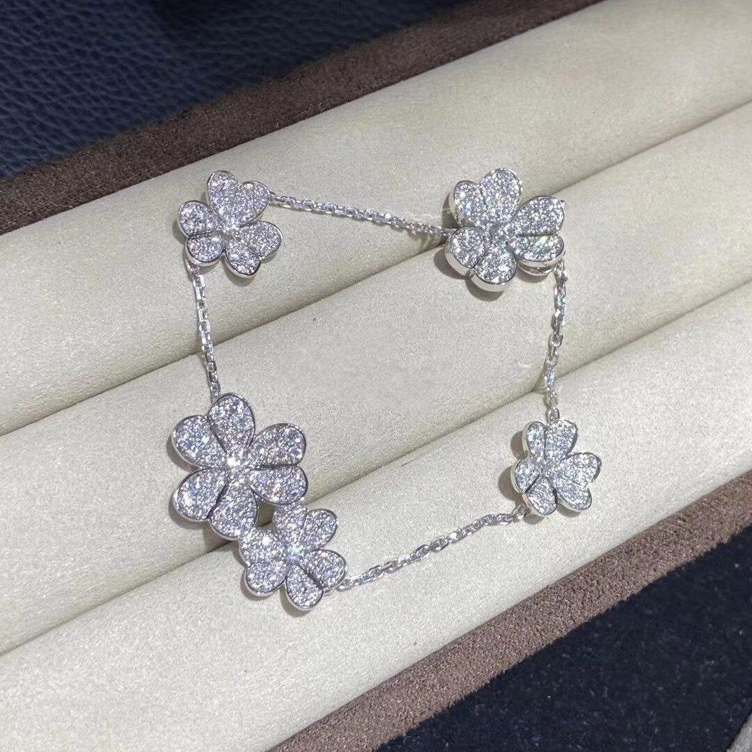 [⭐Hevara Jewelry]FRIVOLE SILVER 5 FLOWERS BRACELET