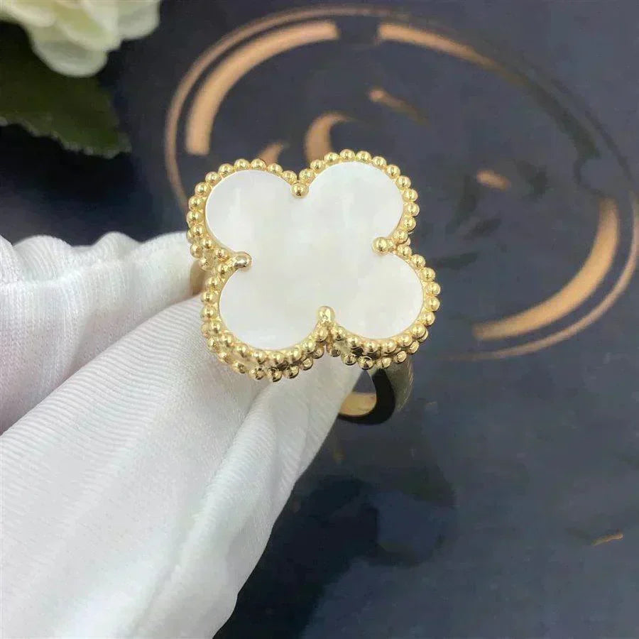 [⭐Hevara Jewelry]CLOVER WHITE MOP RING