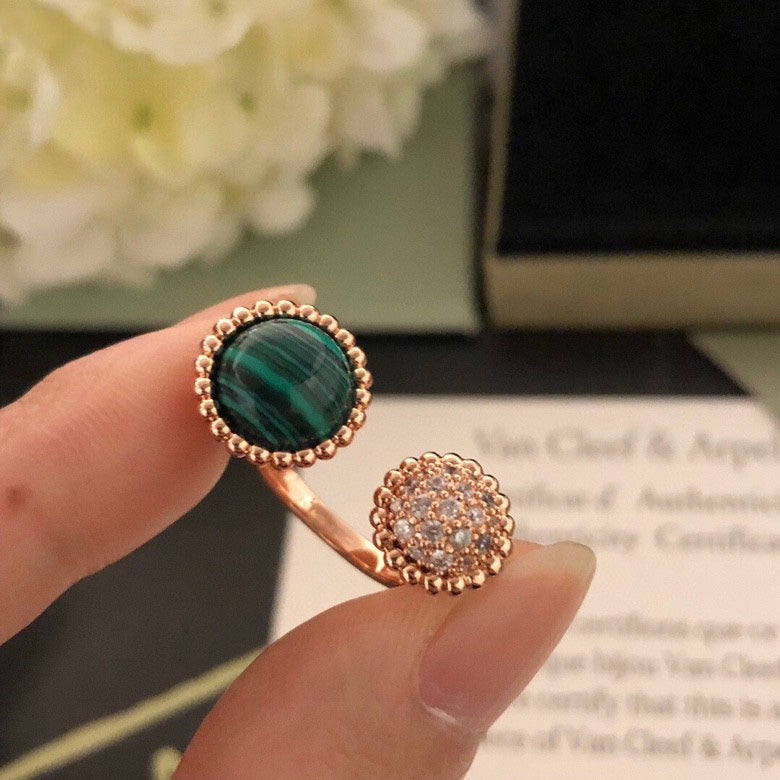 [⭐Hevara Jewelry]PERLEE COULEURS DIAMOND ROSE GOLD BETWEEN THE FINGER RING