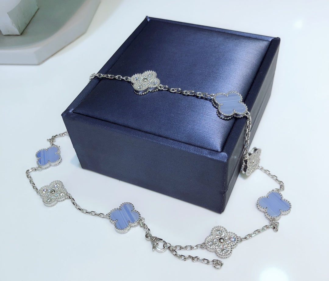 [⭐Hevara Jewelry]CLOVER 10 MOTIFS CHALCEDONY DIAMONDS SILVER NECKLACE