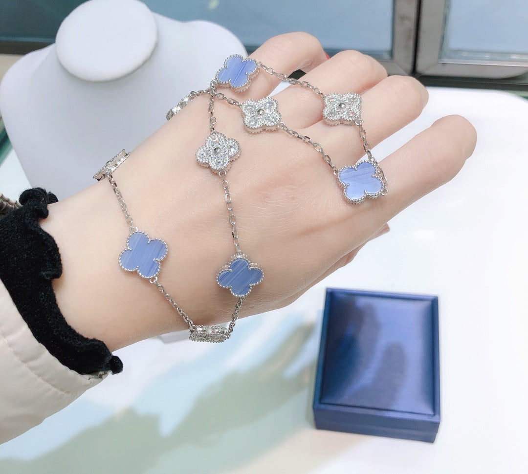 [⭐Hevara Jewelry]CLOVER 10 MOTIFS CHALCEDONY DIAMONDS SILVER NECKLACE